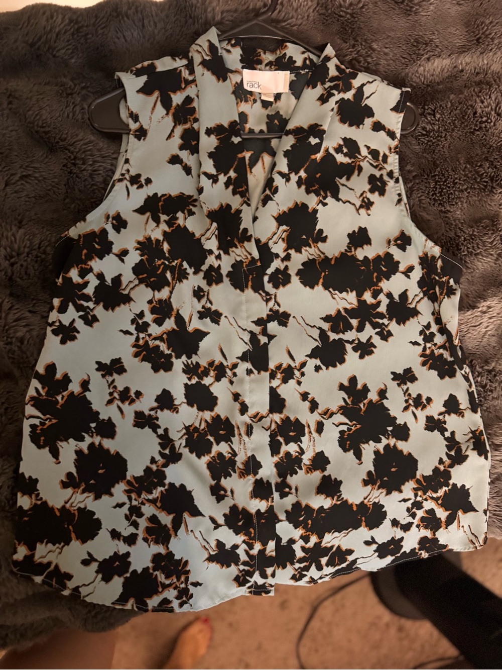 Nordstrom Mint Floral Sleeveless V-Neck Blouse with Black and Brown Accents